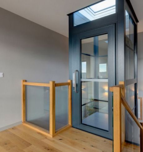 Outdoor Platform Lift
